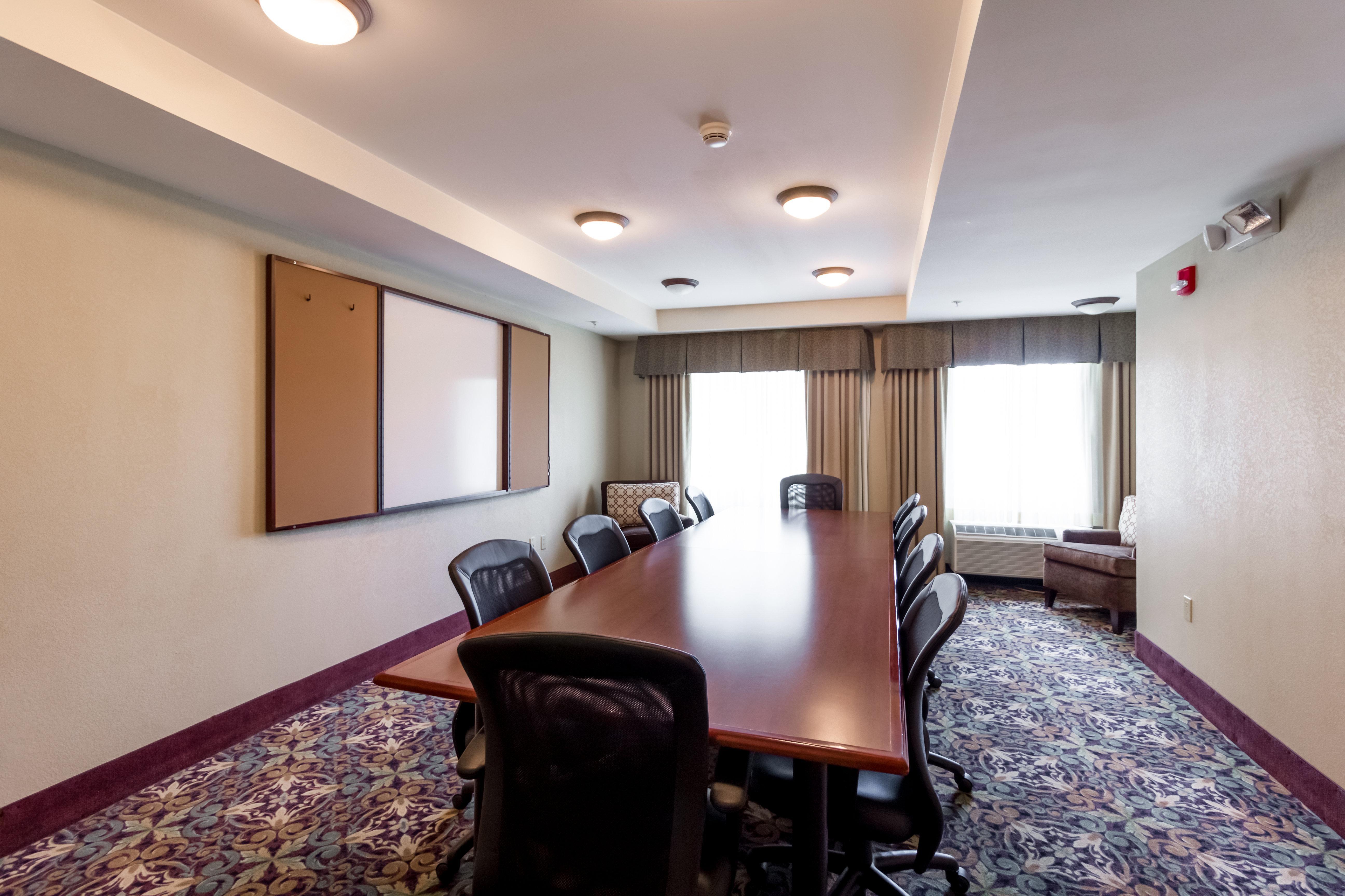 Staybridge Suites Austin Airport By Ihg Екстериор снимка