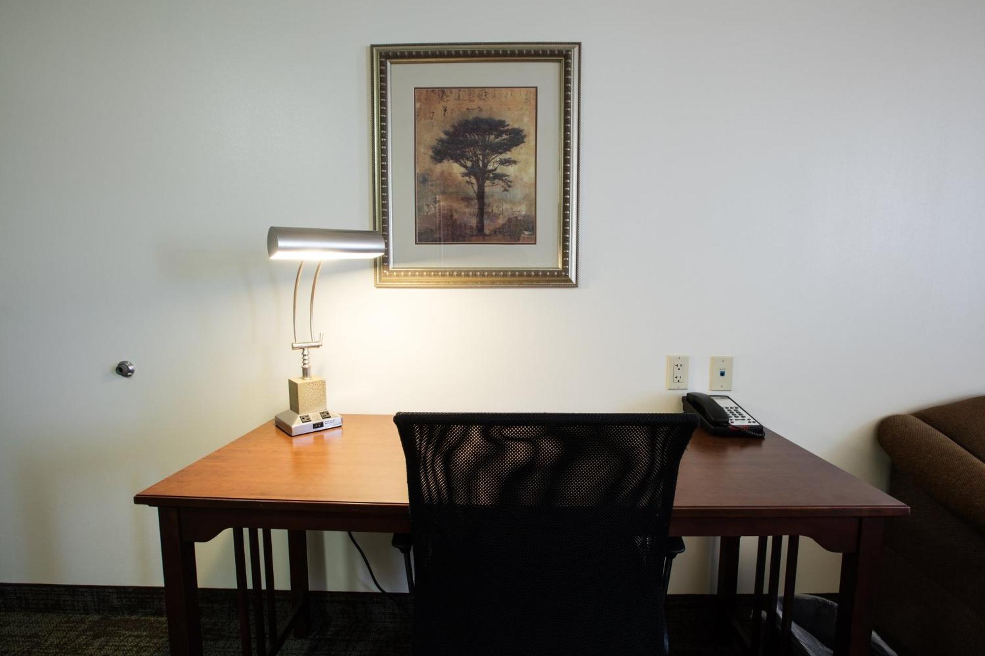 Staybridge Suites Austin Airport By Ihg Екстериор снимка